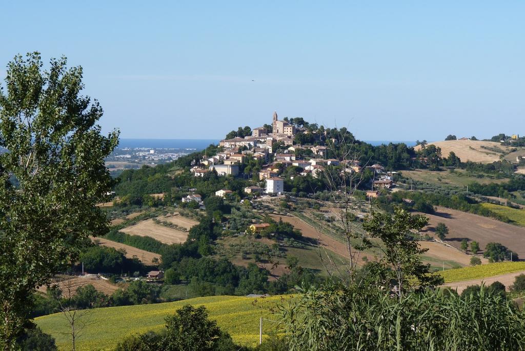 Albergo Diffuso Borgo Montemaggiore Montemaggiore al Metauro エクステリア 写真