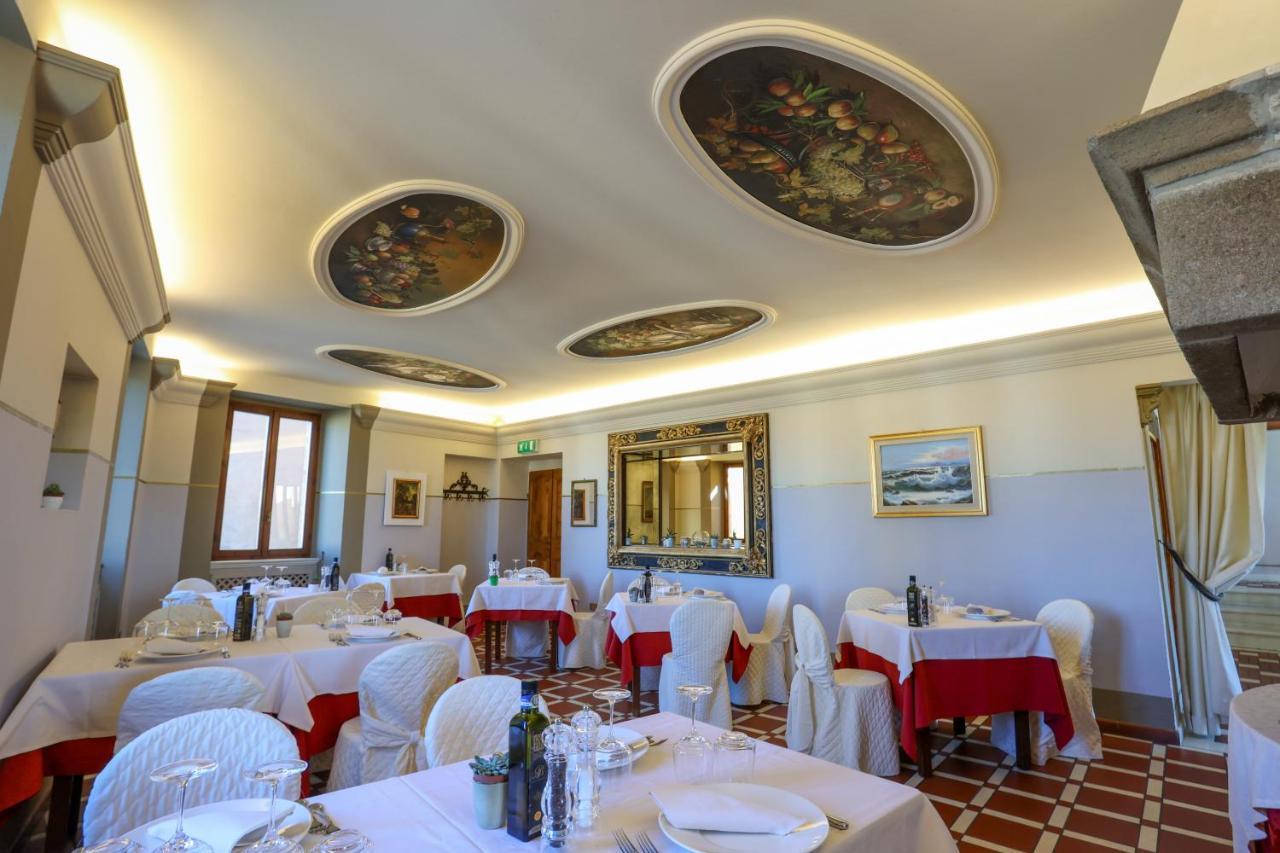 Albergo Diffuso Borgo Montemaggiore Montemaggiore al Metauro エクステリア 写真