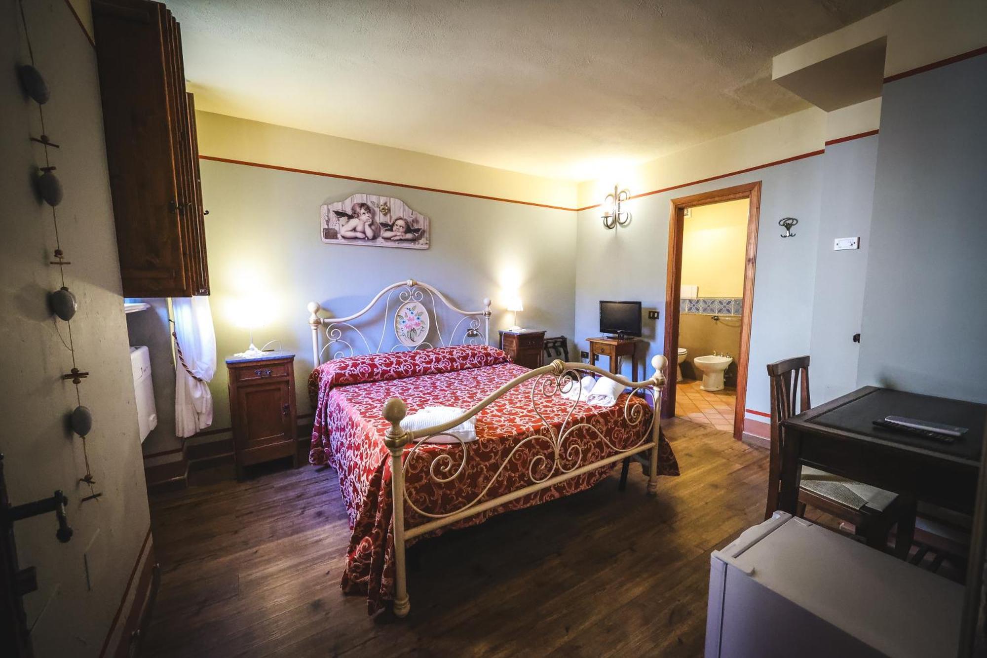 Albergo Diffuso Borgo Montemaggiore Montemaggiore al Metauro エクステリア 写真